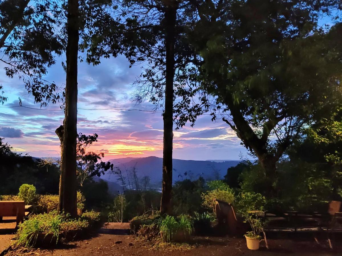 Hotel Mount View Heritage Panchgani Ngoại thất bức ảnh